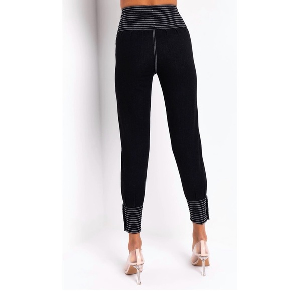 Curvy  Skinny Jeans - Picture 4 of 10